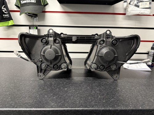 2018 KAWASAKI ZX10R HEADLIGHT - Picture 4 of 4