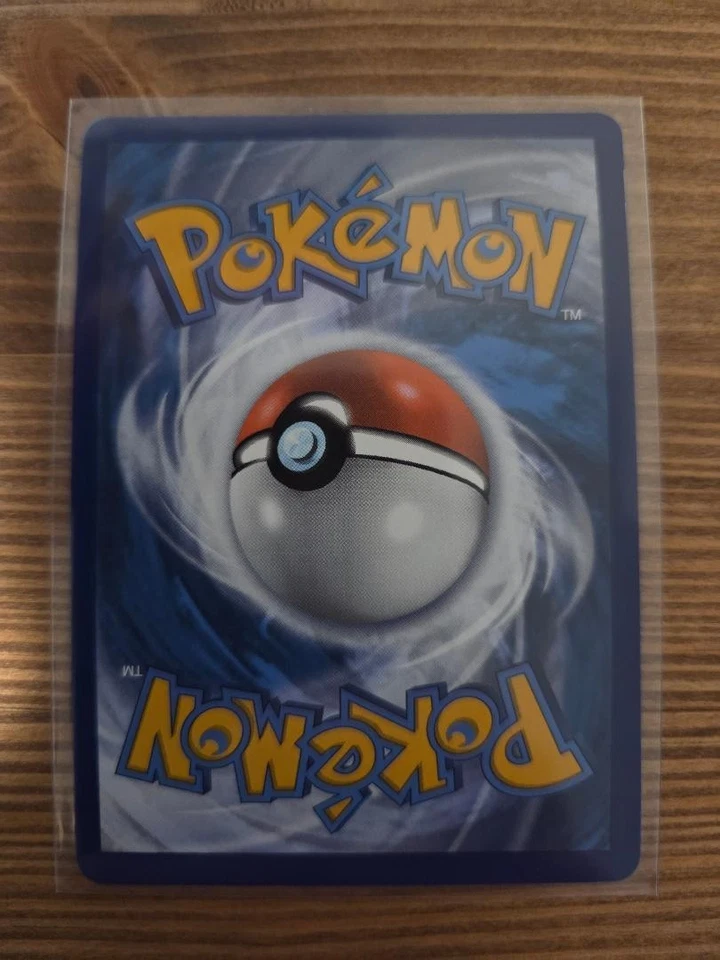 2021 Pokémon Garbodor VMAX 216/203 - Image 2 of 2