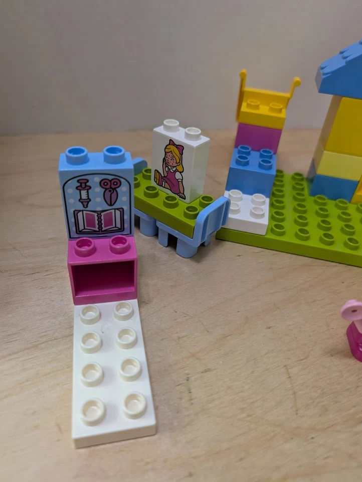 Lego Duplo Disney Doc McStuffins Backyard Clinic Set 10606 2015 (Not complete) - Image 4 of 4
