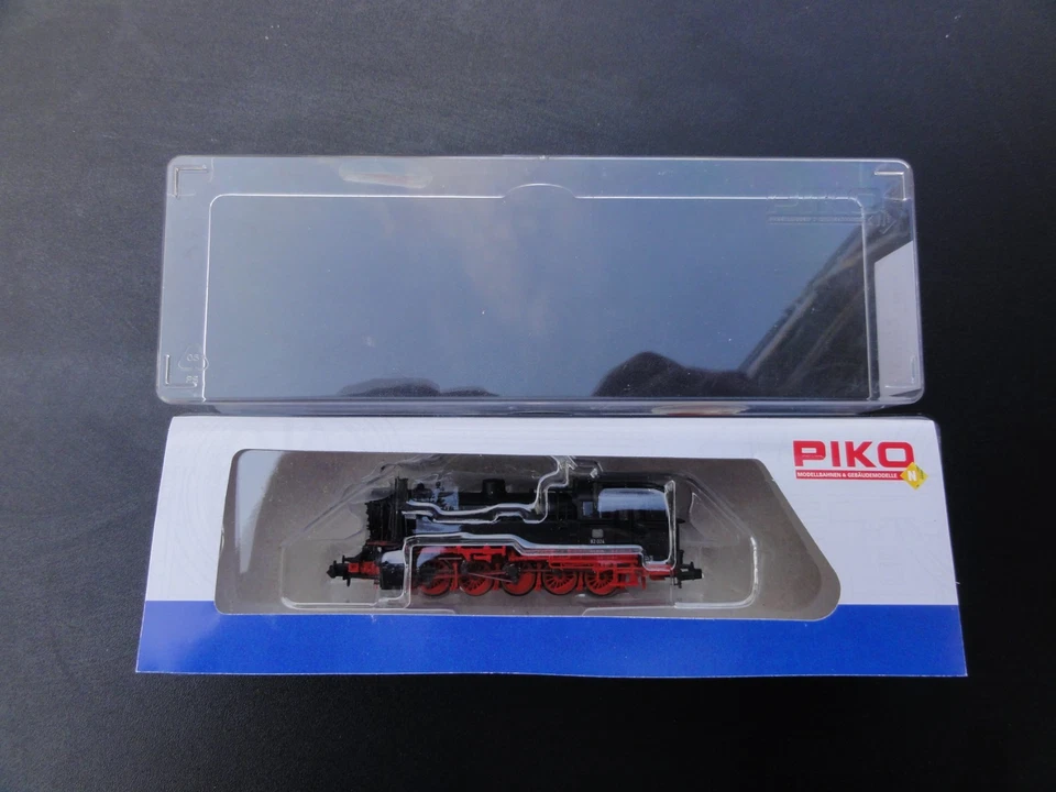 PIKO DAMPFLOK 40100 BR 82024 DB Ep3 Spur N