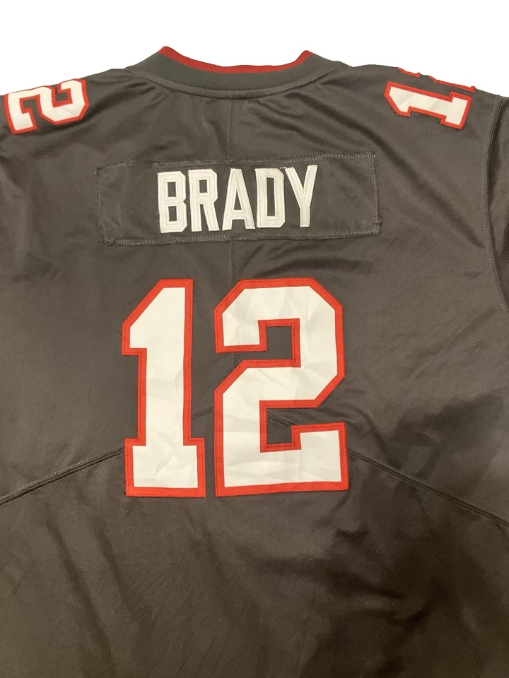 Camiseta Tom Brady Tampa Bay Buccaneers NFL Nike SB/LV Patch Super Bowl tamanho XL - Imagem 3 de 4