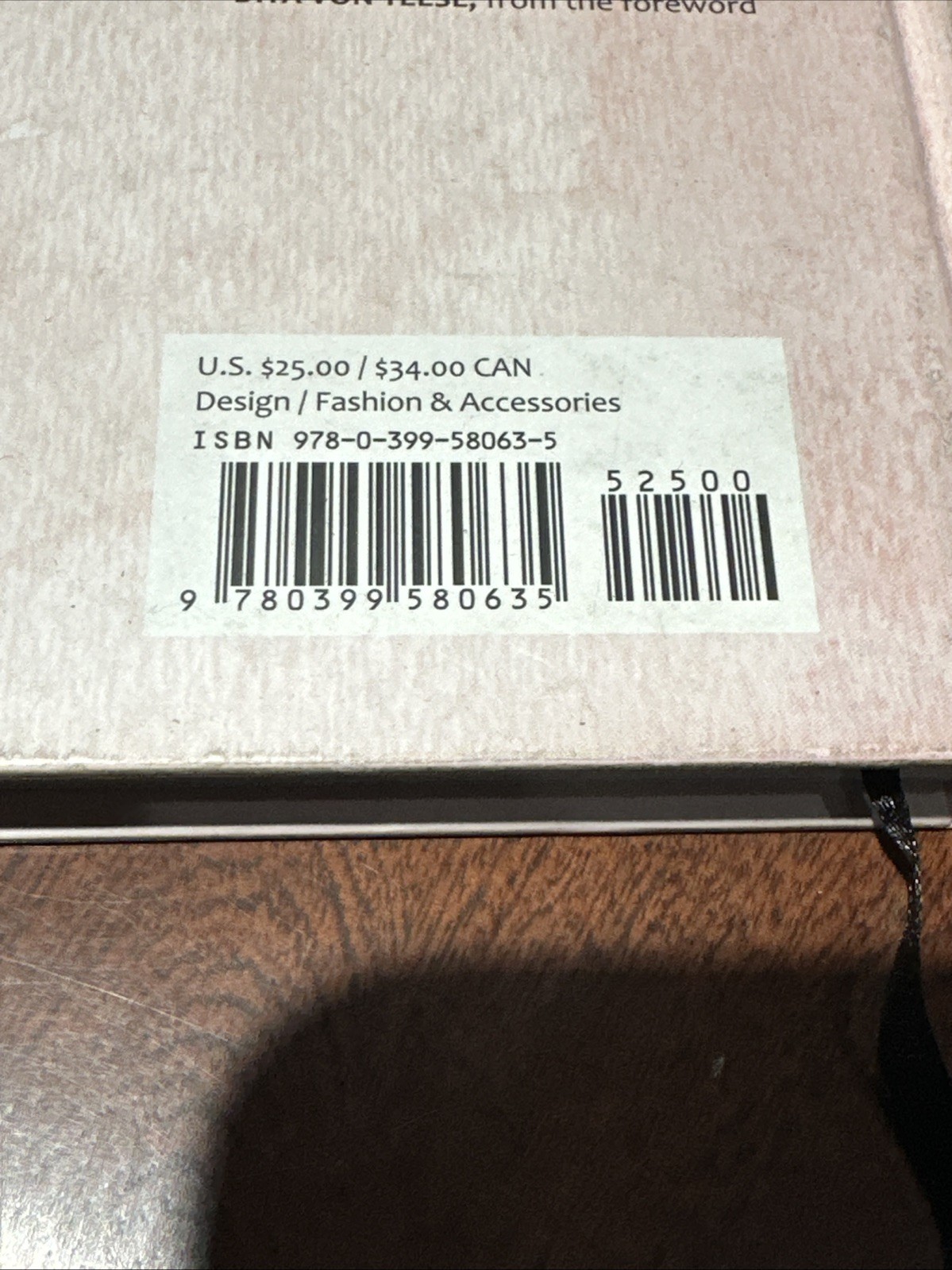 In Intimate Detail: How to Choose, Wear, and Love by Cora Harrington HC B12225