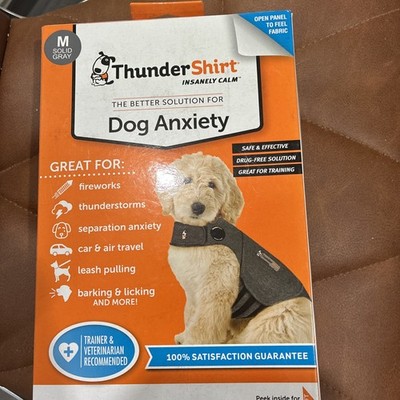 Thundershirt Dog Medium 26-40 lbs Gray Solution Anxiety Thunder Fireworks Travel