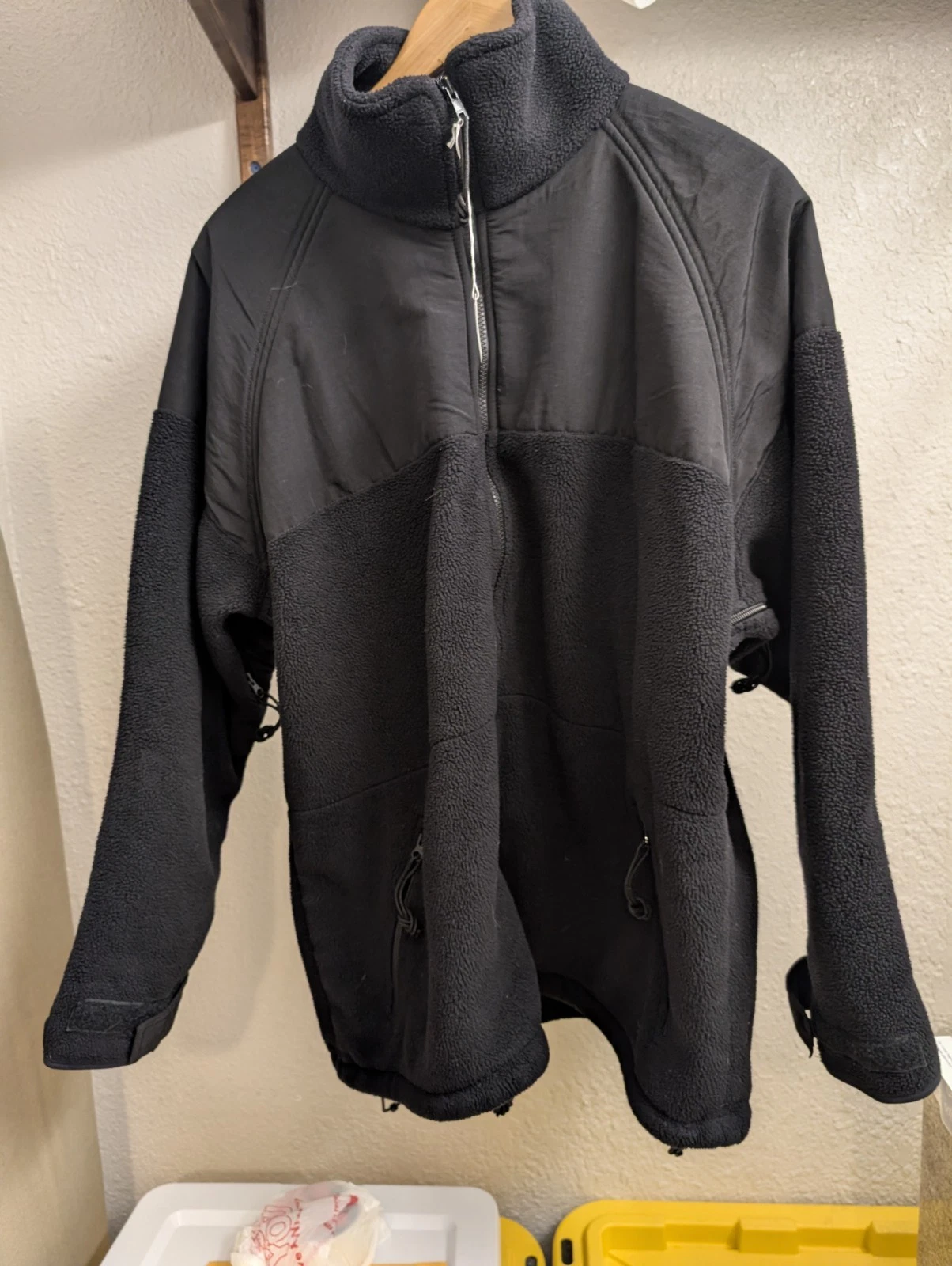 US Military Cold Weather Jacket Black Fleece Polartec 300 ECWCS L3 USED - product detail image 1