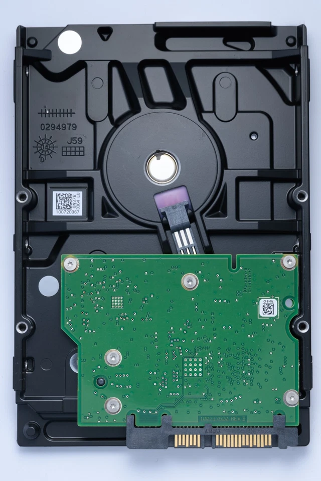 Seagate Barracuda 1000GB SATA Desktop HDD Model ST1000DM003 P/N 1CH162-510 - Image 2 of 2