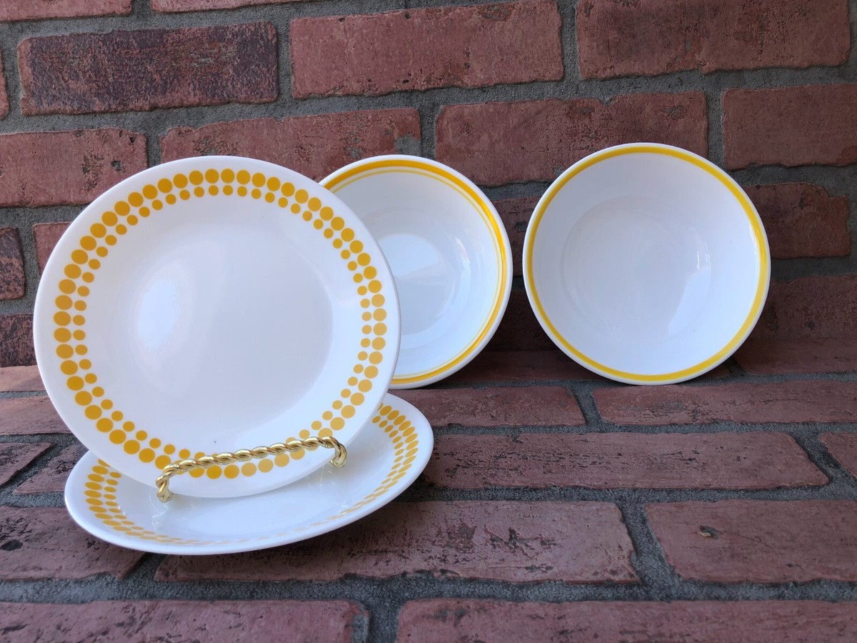 Corelle Spot On Dishes Small Sized Salad Or Dessert Plates Set Of