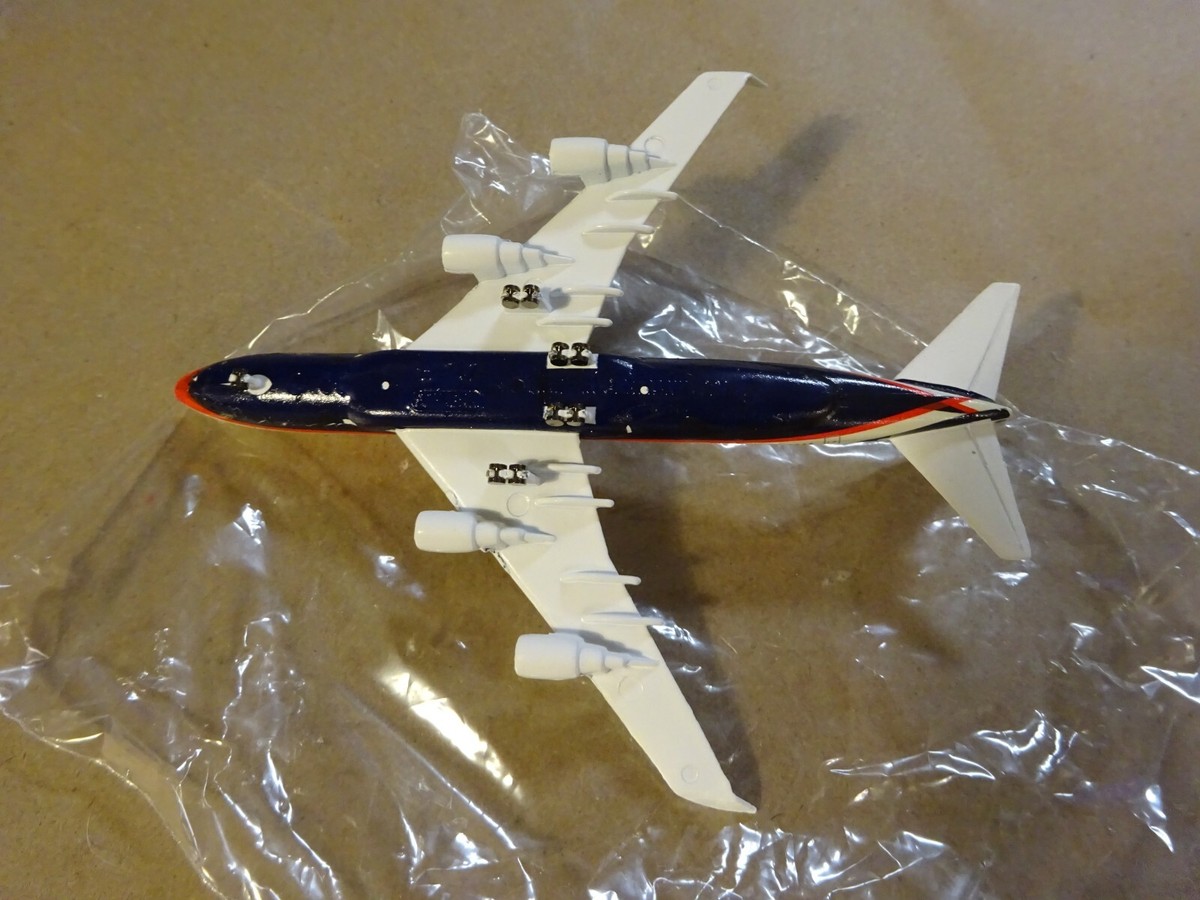 Schabak 1:600 Canadian B747 / 400 Diecast Airplane Figure | eBay