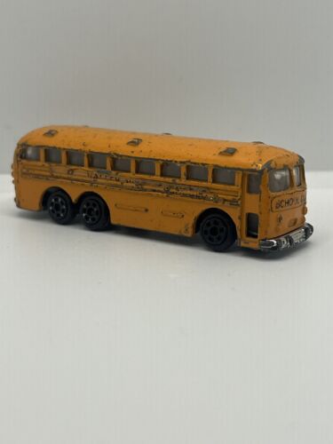 Vintage 1976 Zylmex Crown Schulbus - Valley District Schools - gelb
