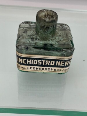 Antique Leonhardi Ink Bottle, 2 Pen Rests Inchiostro Nero Bologna, Italy (e973)