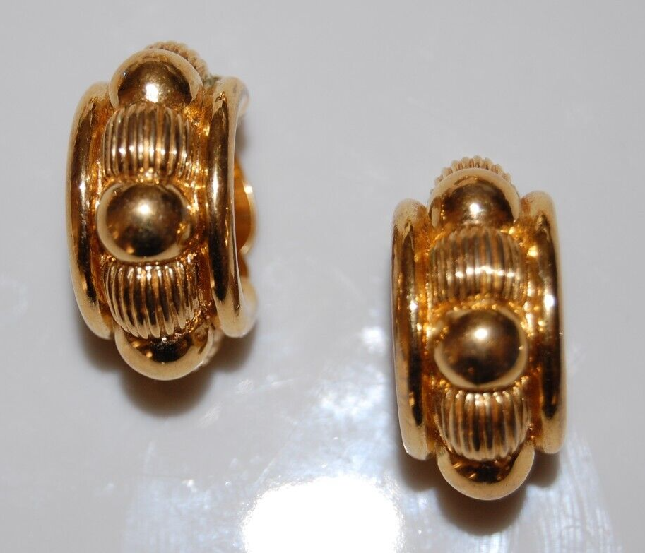 ELEGANT VTG JOAN RIVERS GOLDEN BYZANTINE STYLE STATEMENT HALF HOOP CLIP EARRINGS