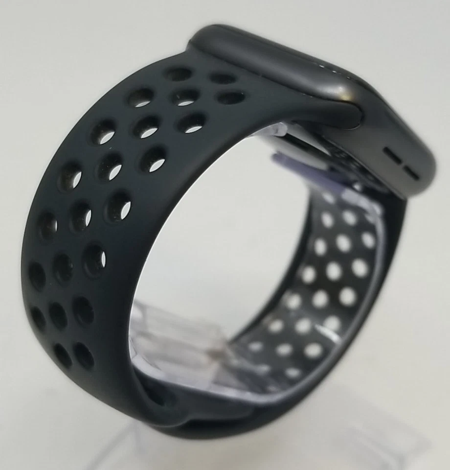 Apple Watch SE Nike 40mm Space Grey Aluminum Case  Anthracite/Black Sport Band, photo 3 of 4