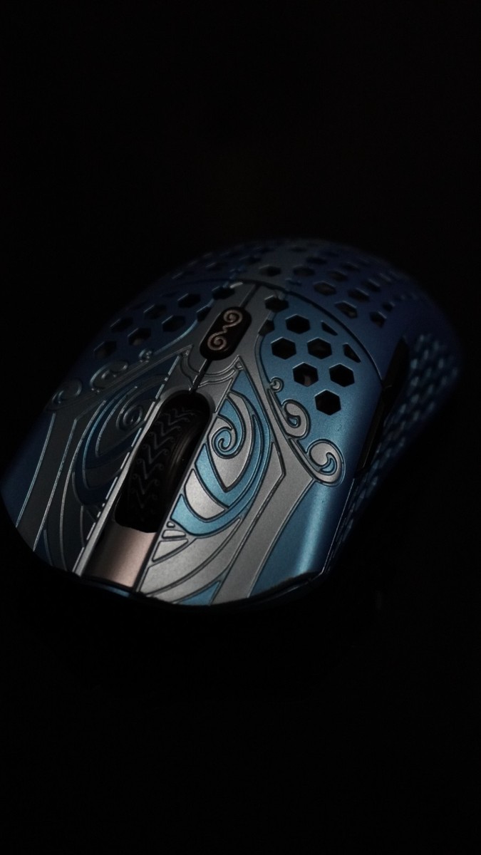 Finalmouse Starlight-12 Poseidon Wireless Mouse (Small) | eBay