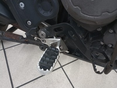 TRIUMPH TIGER 900 900 GT PRO 2020 HÄNGER RECHTS VORNE
