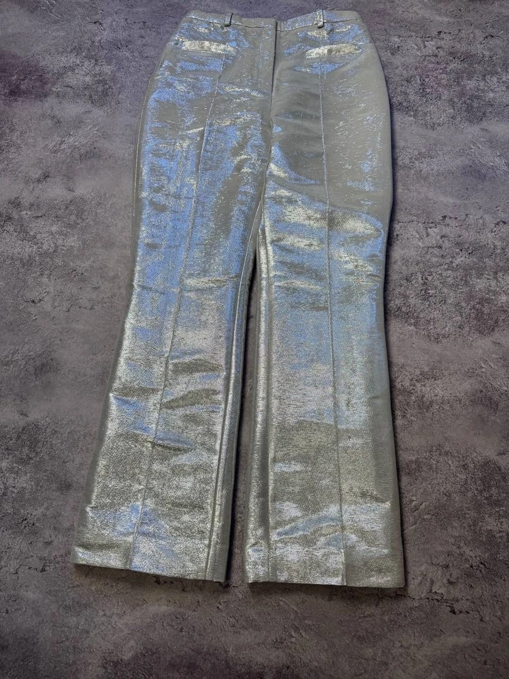 Pantalón acampanado plateado metálico H&M x Paco Rabanne para mujer Foto 2 de 4