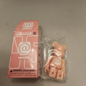 BE@RBRICK - ベアブリック  シリーズ45 マスターカートン　24個×4箱、96個 ①ベアブリック BE＠RBRICK SERIES 45 24個入りBOX Series 45