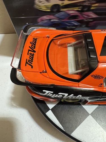 Tony Stewart #11 True Value 2001 IROC 1/24 Nascar Diecast - Picture 9 of 14