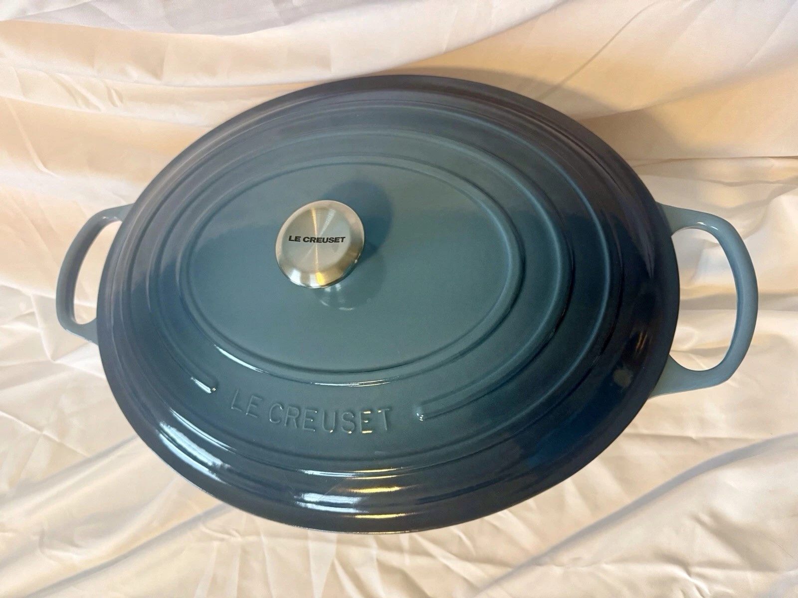 Le Creuset Signature 15.5-Qt. Cast Iron Goose Pot Dutch Oven (Marine)