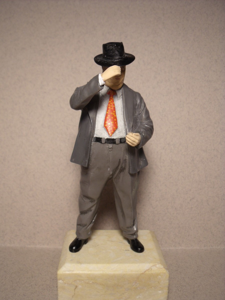 Figurine 1/18 Alfred Neubauer - Résine Non Peinte, Pour Diorama CMR, Norev, Minichamps