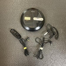 Sony CD Walkman D-NE330 MP3 /CD-R/RW w/ Remote and Headphones Works Great