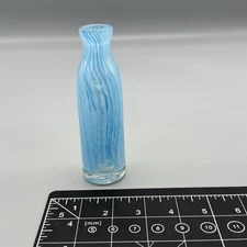Vtg Handblown Art Glass Bud Vase Light Blue Stretched Line Finish 5" T