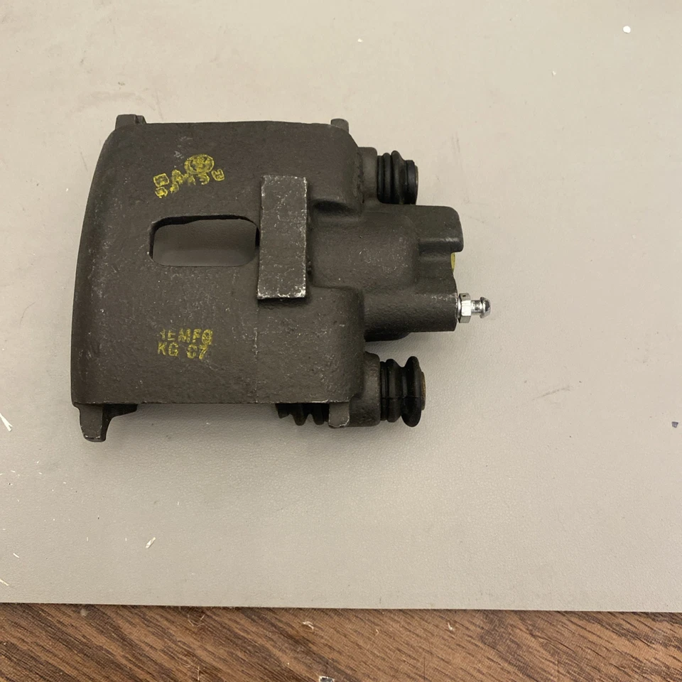 Pinza de freno trasera derecha GAP para Chrysler LeBaron Plymouth Sundance Cardone Foto 2 de 4