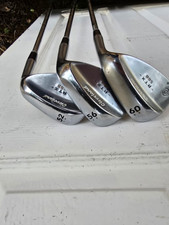 Cleveland RTX 588 Wedge Set 52/56/60 Right-Hand Regular Steel Silver/Black
