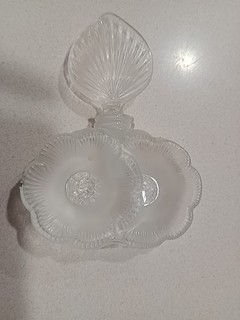 LALIQUE CRYSTAL DOUBLE FLOWER PERFUME BOTTLE STOPPER REPLACEMENT Has Sticker