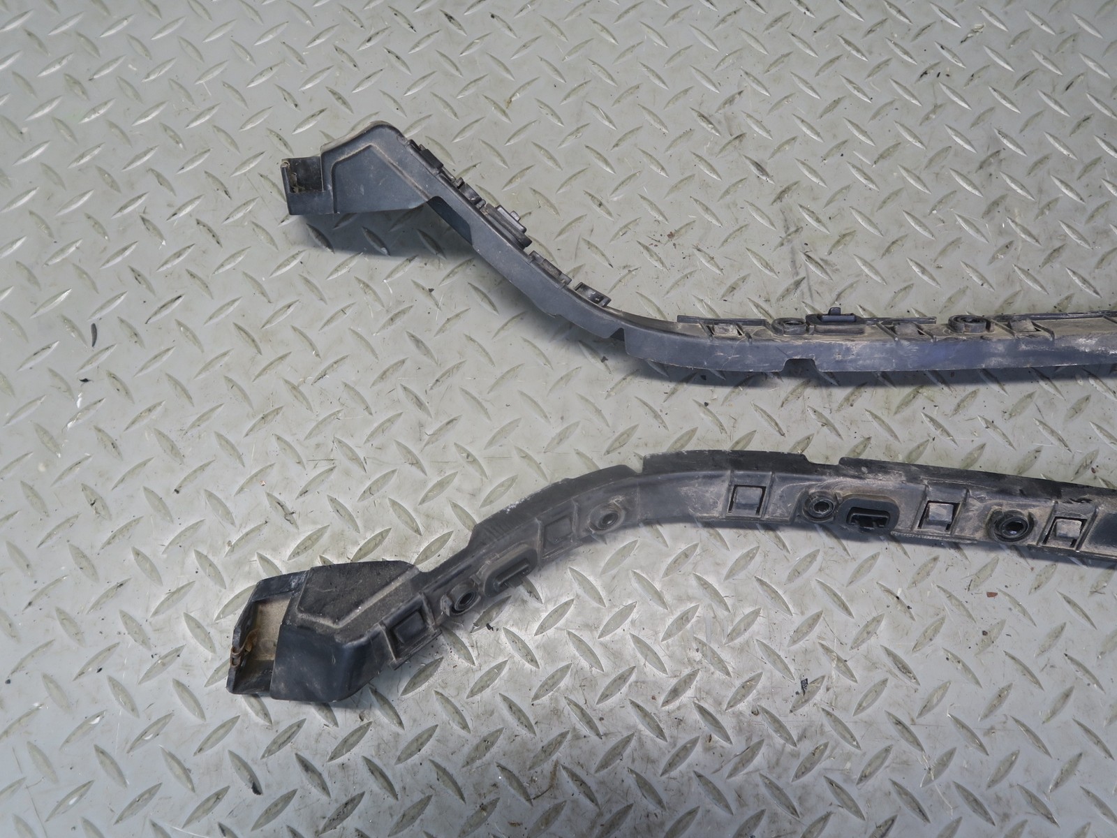 Maserati Quattroporte S Q4 2014-2021 Rear Bumper brackets Set