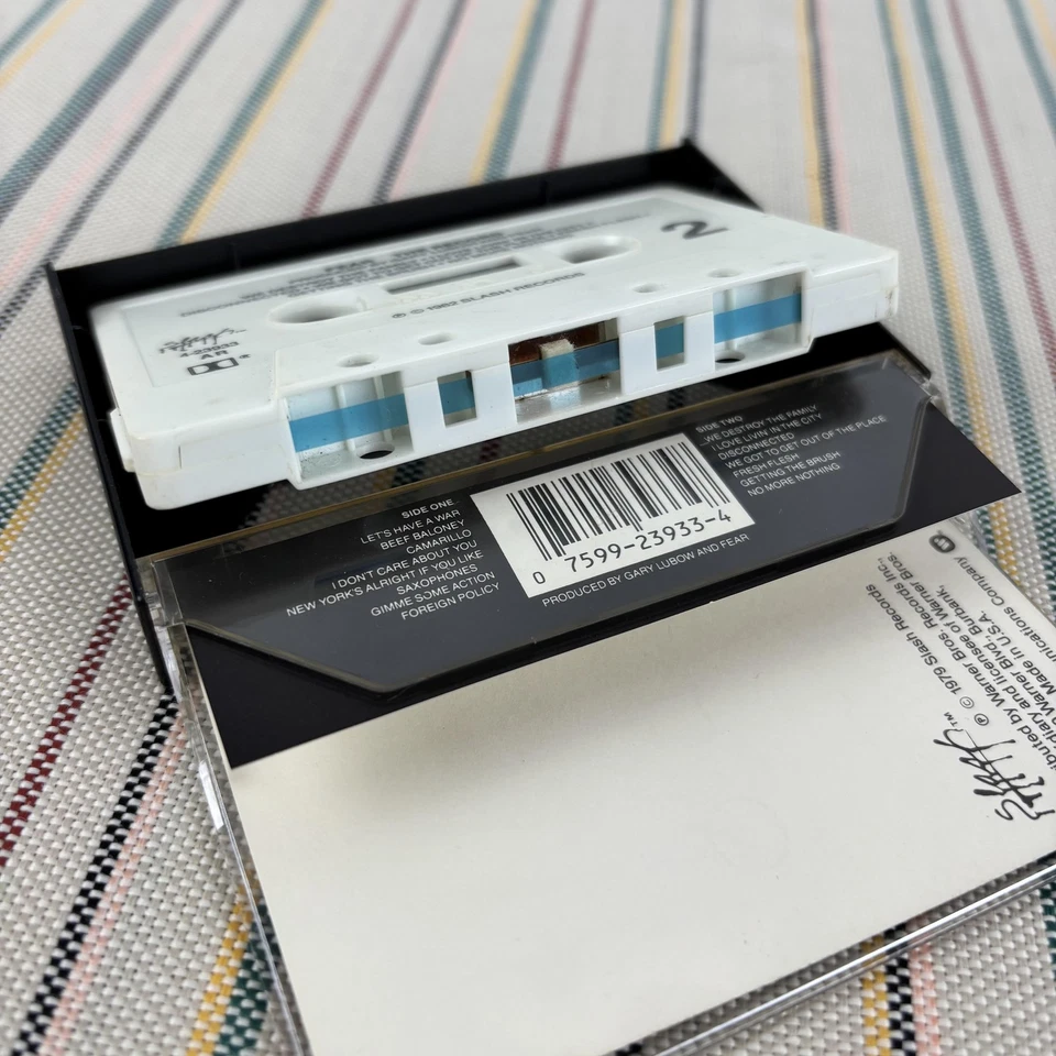 Vintage Fear The Record Cassette Tape 1982 Punk Rock Slash Records USA Tested Foto 4 de 4