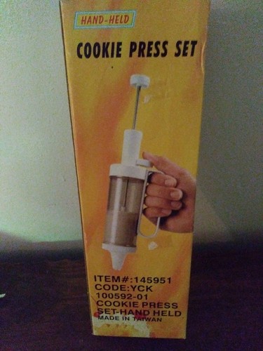 Hand Held Cookie Press Set 24 Decorating Discs 6 Decorating Tips NIB. Easy / Fun - Picture 2 of 4