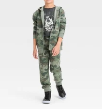 Boy’s Cat & Jack Hooded Green Camo Fleece Jacket Size XL (14) NWT