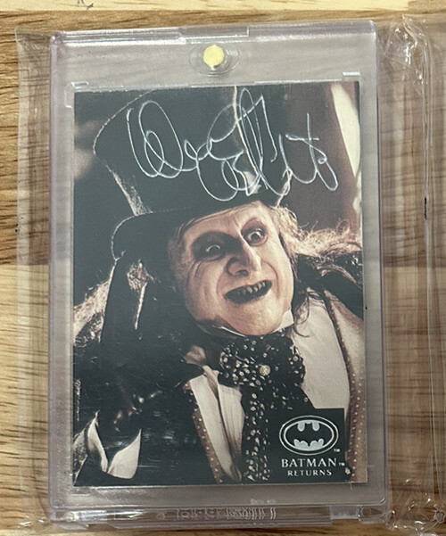 Batman Returns 1992 Topps STADIUM CLUB DANNY DeVITO Autograph On Card Auto