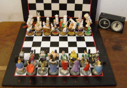 Jeu D'échecs Astérix & Obélix Par Plastoy - Figurines En Résine, Collection, Occasion