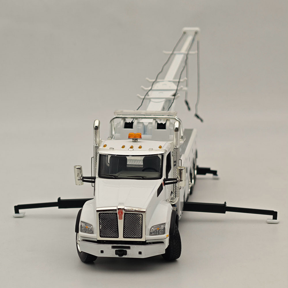 航空機・ヘリコプター Supreme First Gear Truck / White 510B8FjweTL._UF894,1000_QL80_.jpg