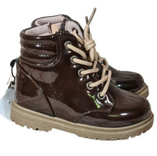 BNWT Little Girls Sz 11 Anko Shiny Chocolate Zip Laces Ankle Boots Padded Collar