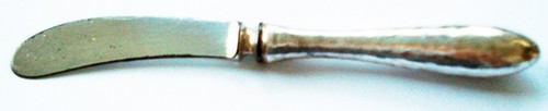SHREVE & COMPANY - ANTIKES GEHÄMMERTES STIRLING SILBER BUTTERMESSER - MONO "E" - Bild 2 von 3