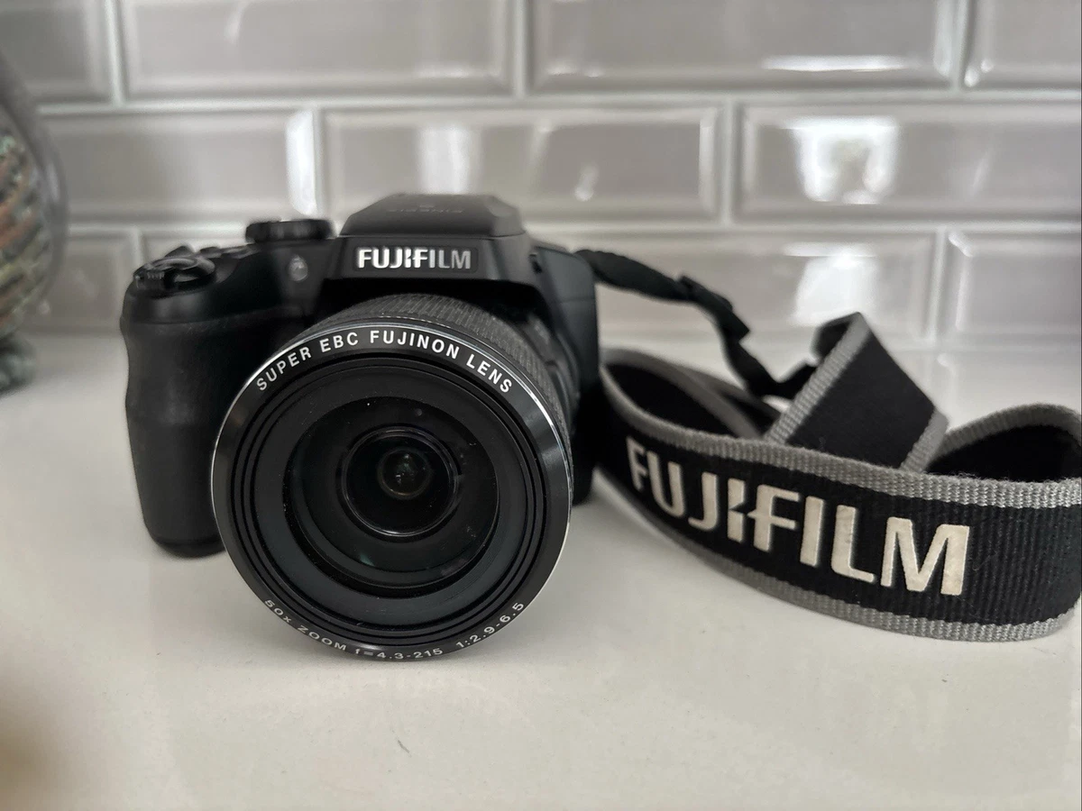 Fujifilm FinePix S Series Digital 1-4.9x Digital Zoom Cameras for