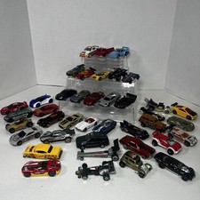 Hot Wheels Matchbox Maisto LOT Of 40 Diecast Cars Trucks Hot Rods Mainlines More