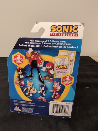 Sonic The Hedgehog Pink Amy Rose Mini 2.5" Figure & 2 Collector Cards BNIP - Picture 2 of 2