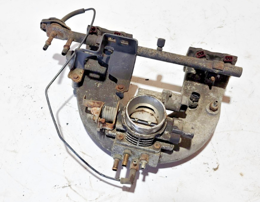 Jeep Wrangler YJ 2.5L Intake Manifold Fuel Rail Throttle body 4 Cylinder 91-95