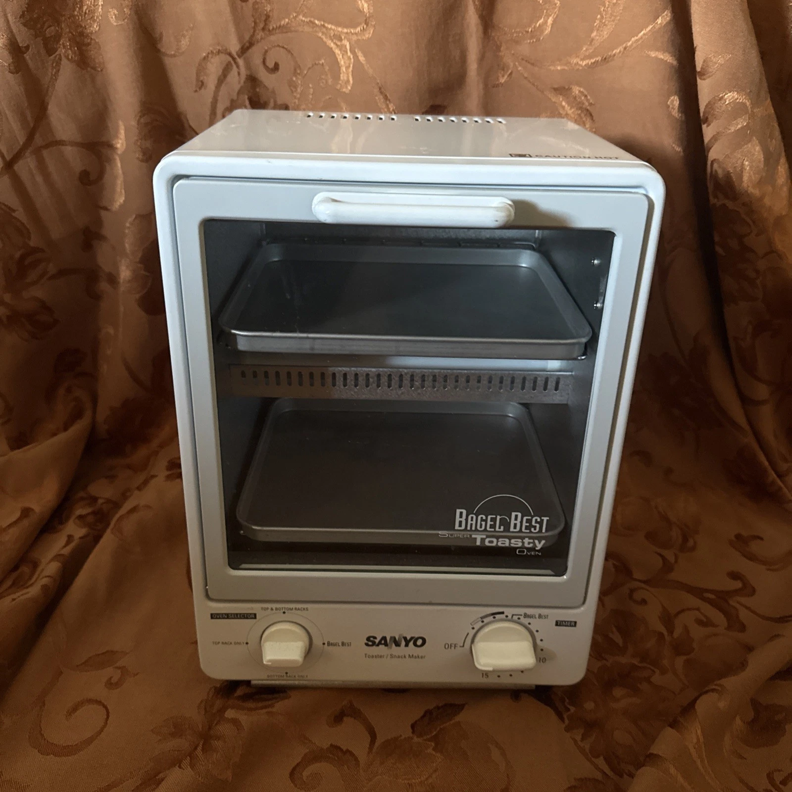 Sanyo Super Toasty Plus Vertical Toaster Oven Model SK-7W White Tested EUC Rare
Opens in a new windo
