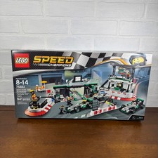 LEGO SPEED CHAMPIONS: MERCEDES AMG PETRONAS Formula One Team