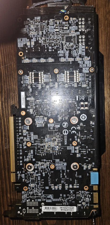 GIGABYTE GV-N760OC-2GD WindForce GTX 760 2GB GDDR5 Tarjeta Gráfica GPU Foto 2 de 4