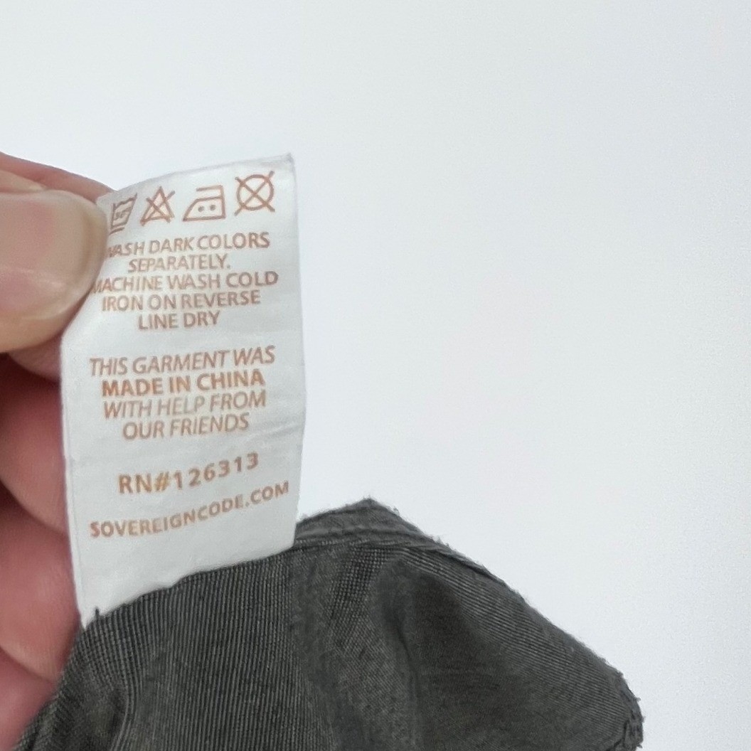 Sovereign Code Button Down Shirt Mens Medium Char… - image 7