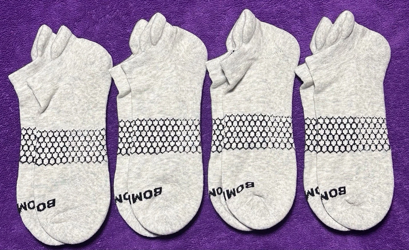 Bombas 4-Pack Ankle Socks Grey Unisex Socks Size Large NWT