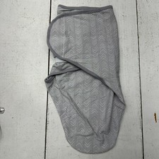 The Peanutshell Grey White Chevron Graphic Cozy Newborn Swaddle Size S/M 0-3M