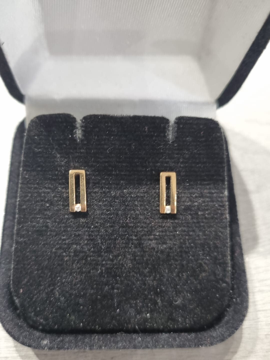 9ct Yellow Gold Diamond Rectangle Stud Earrings - image 1