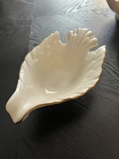 Vintage Lenox USA Hand Decorated with 24 Karat Gold Dove Candy Nut Bowl Dish EUC