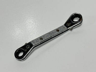 Blue-Point RYA1214 3/8'' x 7/16''  12 Point Offset Reversible Ratcheting Wrench
