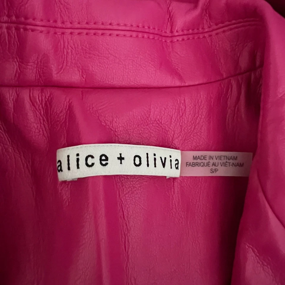 Blazer gabardina Alice + Olivia Macey imitación cuero cuello muesca un botón S Foto 2 de 4